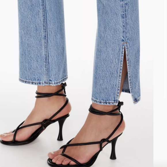 NWT Aritzia Denim Forum Joni Split - High Rise Loose Jeans 26 x 28 - Picture 4 of 10